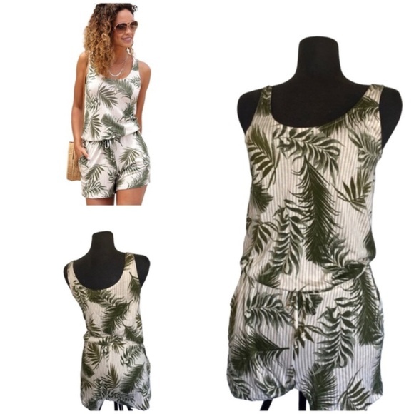 LASCAN | Sleeveless Striped Palm Print Viscose Romper - Picture 1 of 8